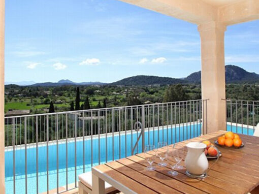 villa for sale in Pollença,