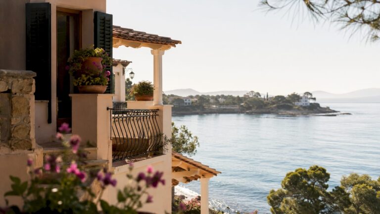 Mediterranean coastal home in Mallorca with sea view