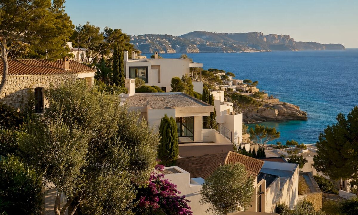 Mediterranean coastal homes along Mallorca shore