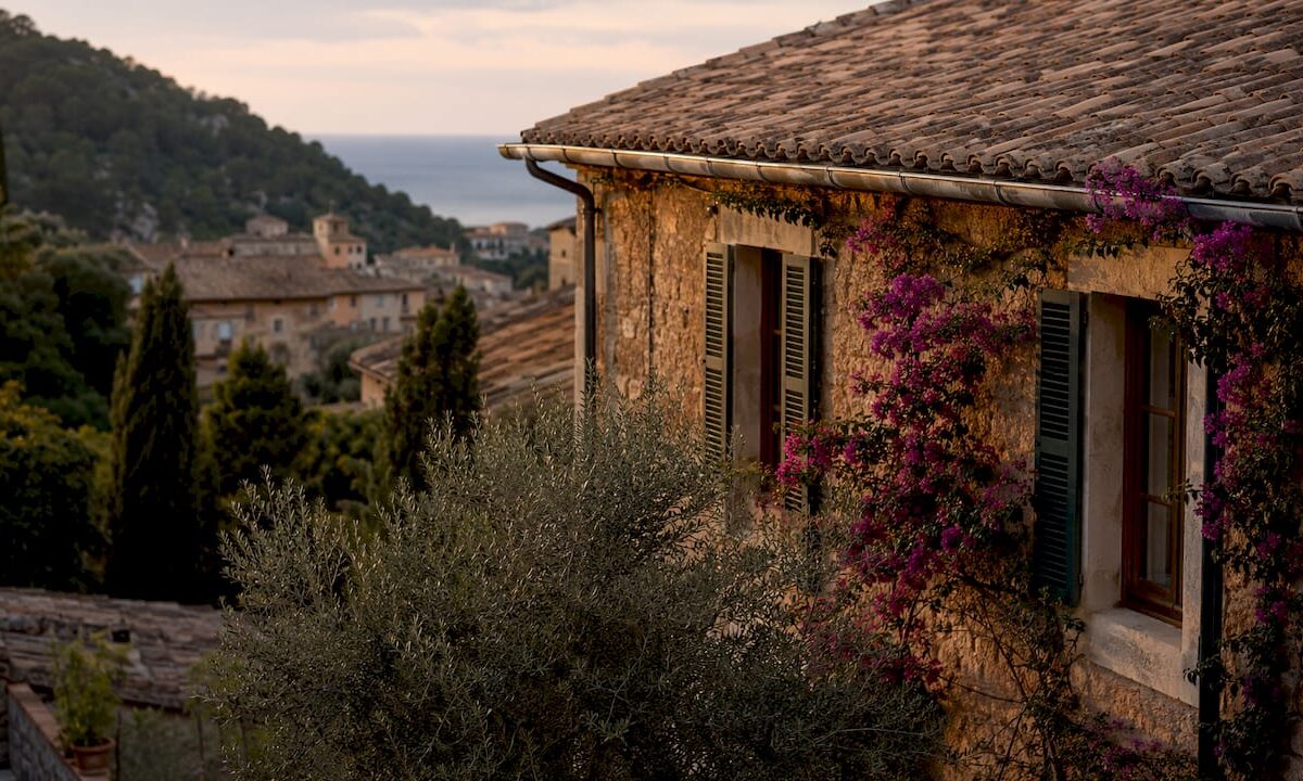 Mediterranean coastal homes in Sóller Mallorca
