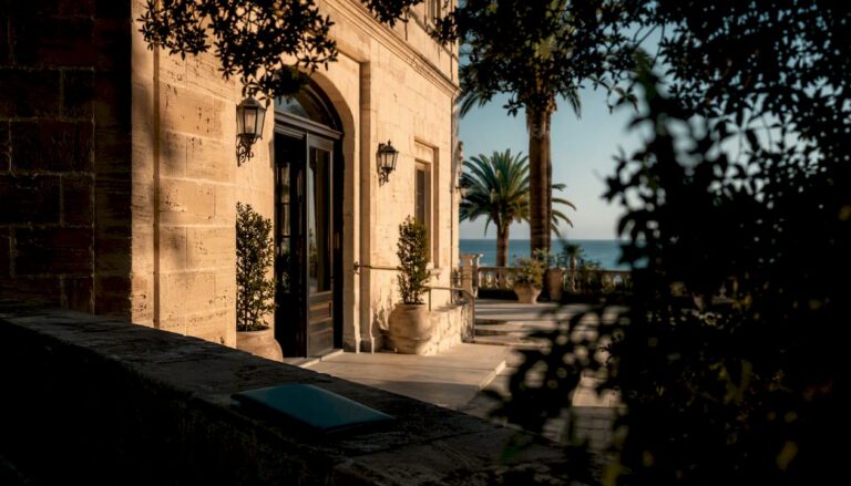Anonymous Mallorca hotel entrance by the sea